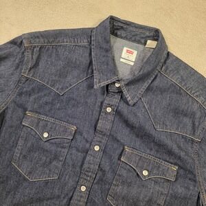 Levis Mens XL Standard Fit Western Denim Shirt Dark Wash Pearl Snap 85745-0002